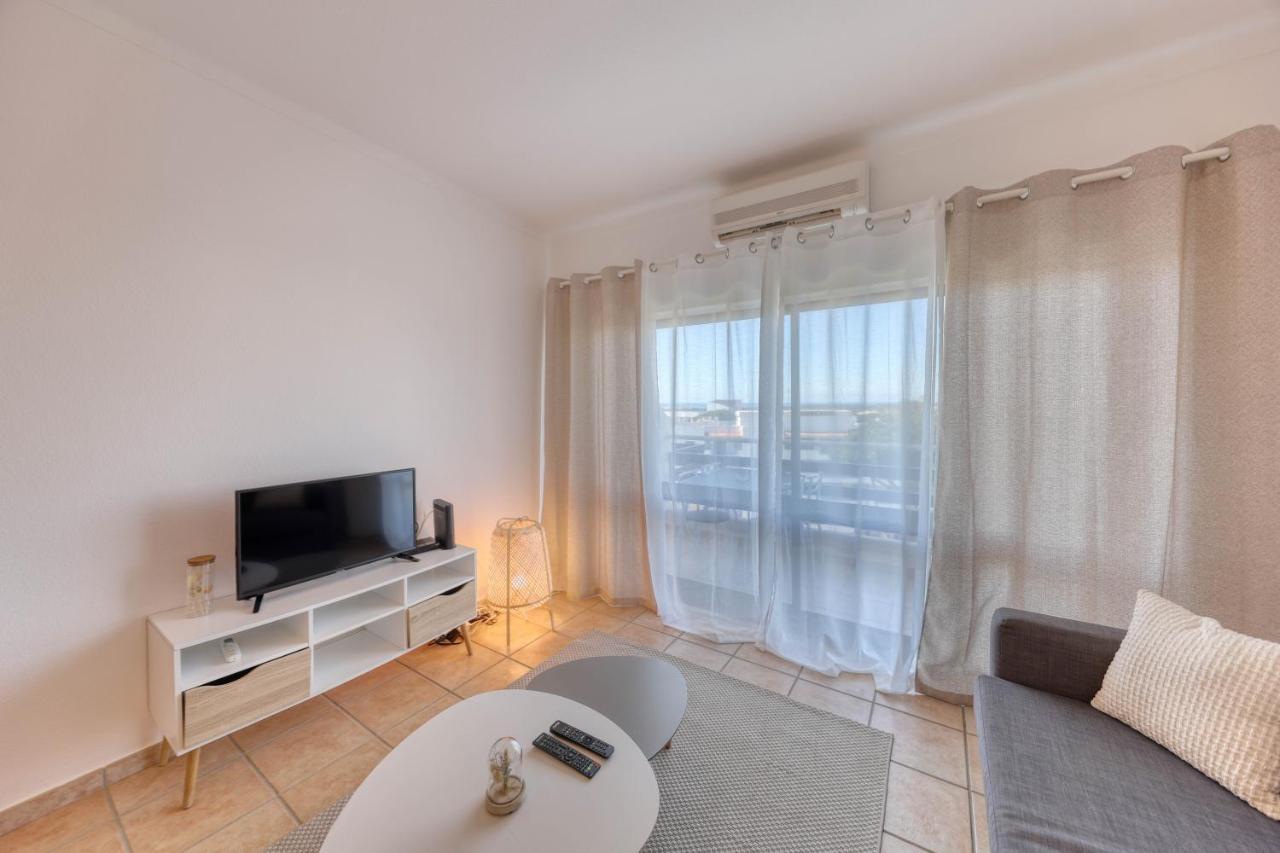 Apartamento T2 Renovated With Ocean View Vilamoura Quarteira Exterior foto